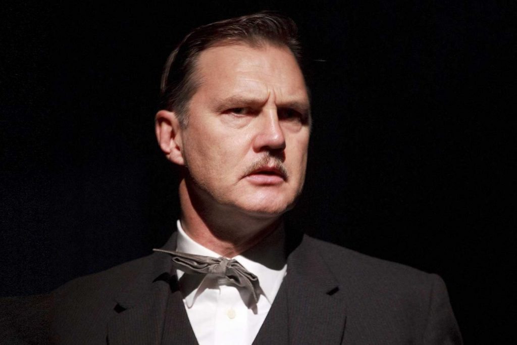 Critically-acclaimed Hangmen transfers to the West End